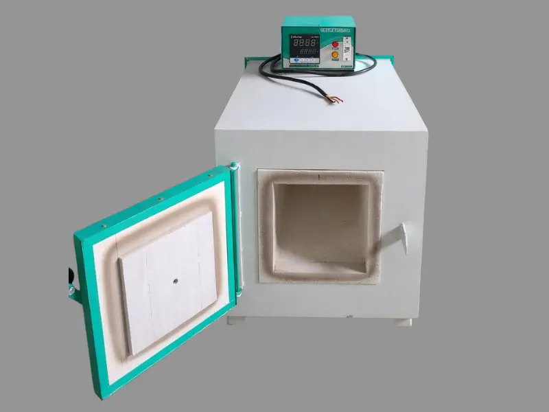 Laboratory muffle furnace