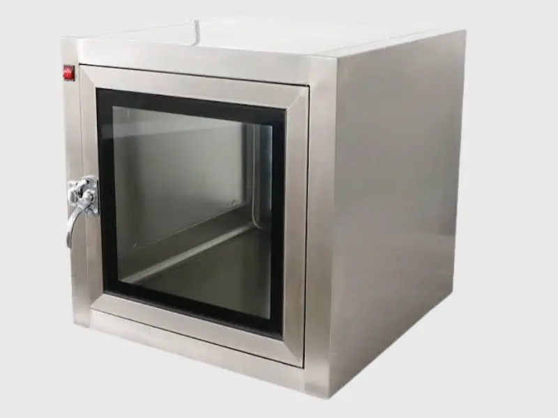 Static pass box